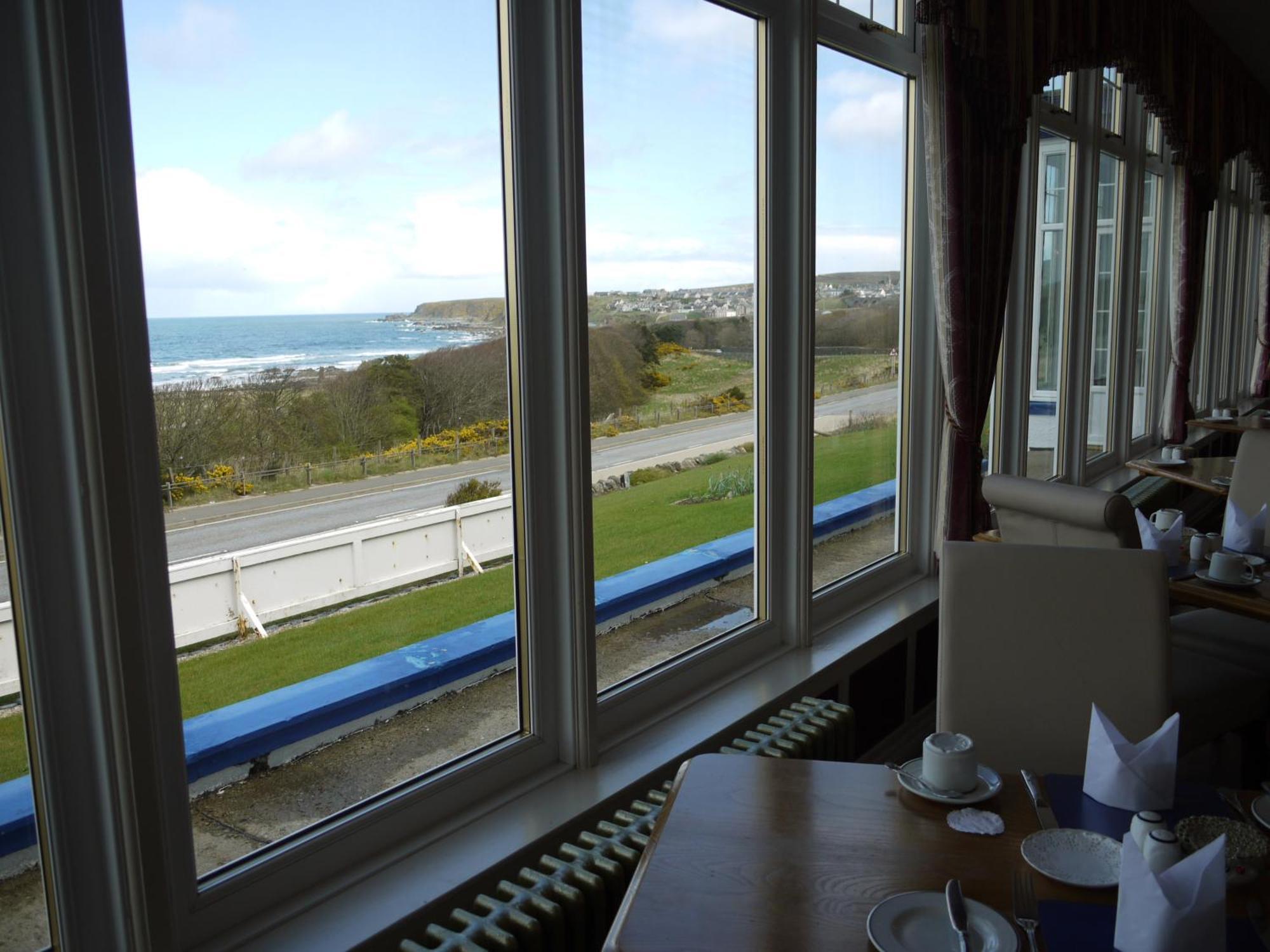 Cullen Bay Hotel Экстерьер фото