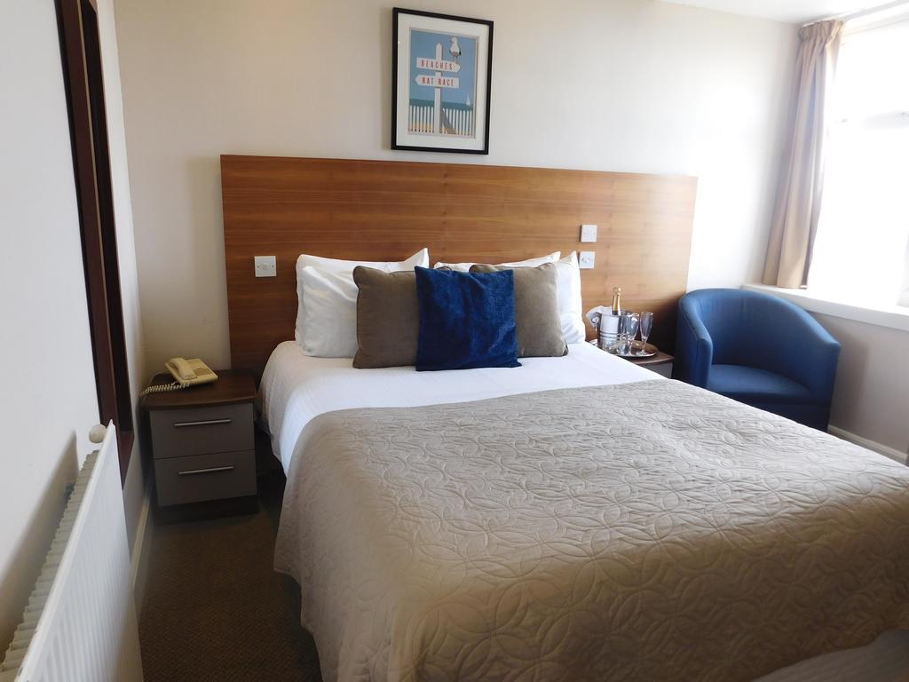 Cullen Bay Hotel Экстерьер фото