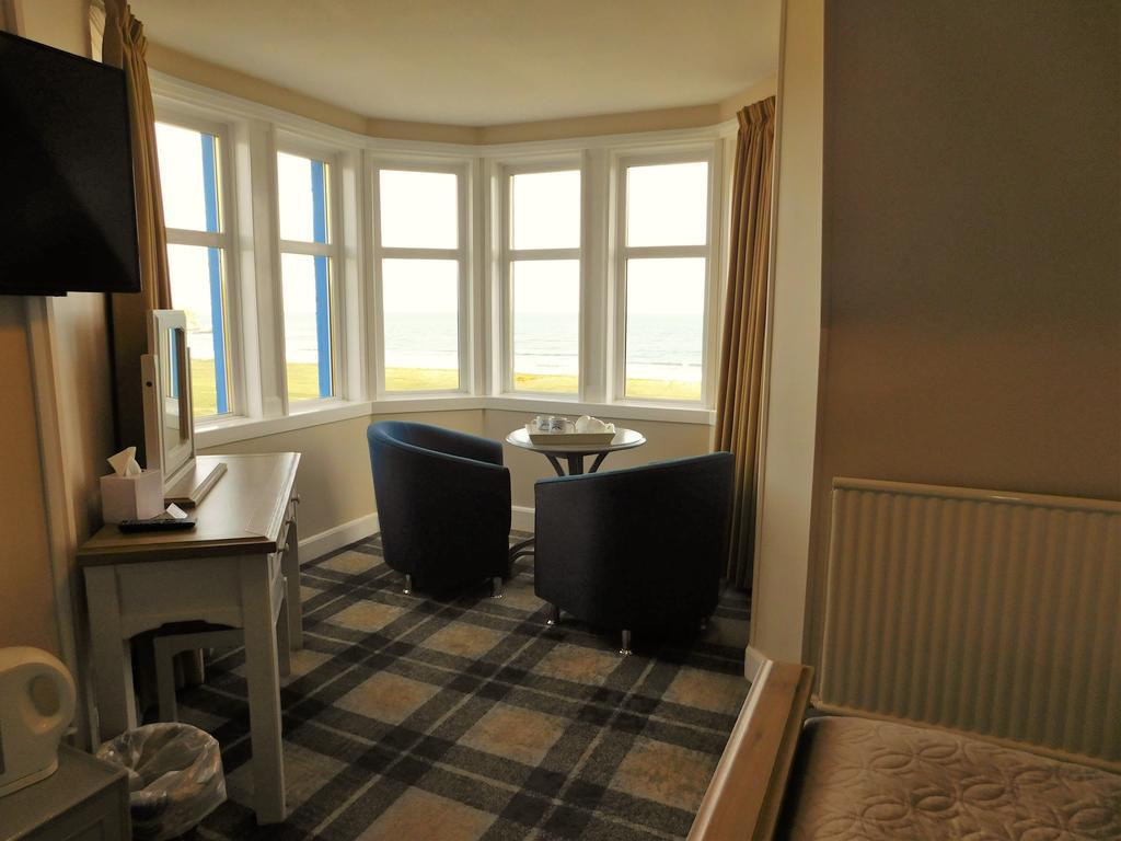 Cullen Bay Hotel Экстерьер фото