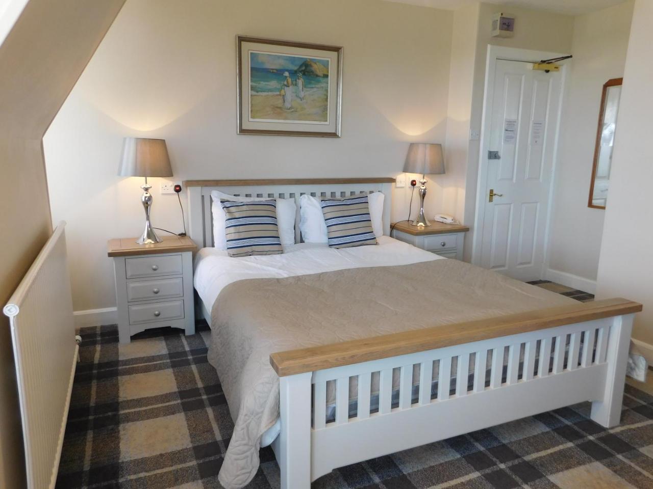 Cullen Bay Hotel Экстерьер фото